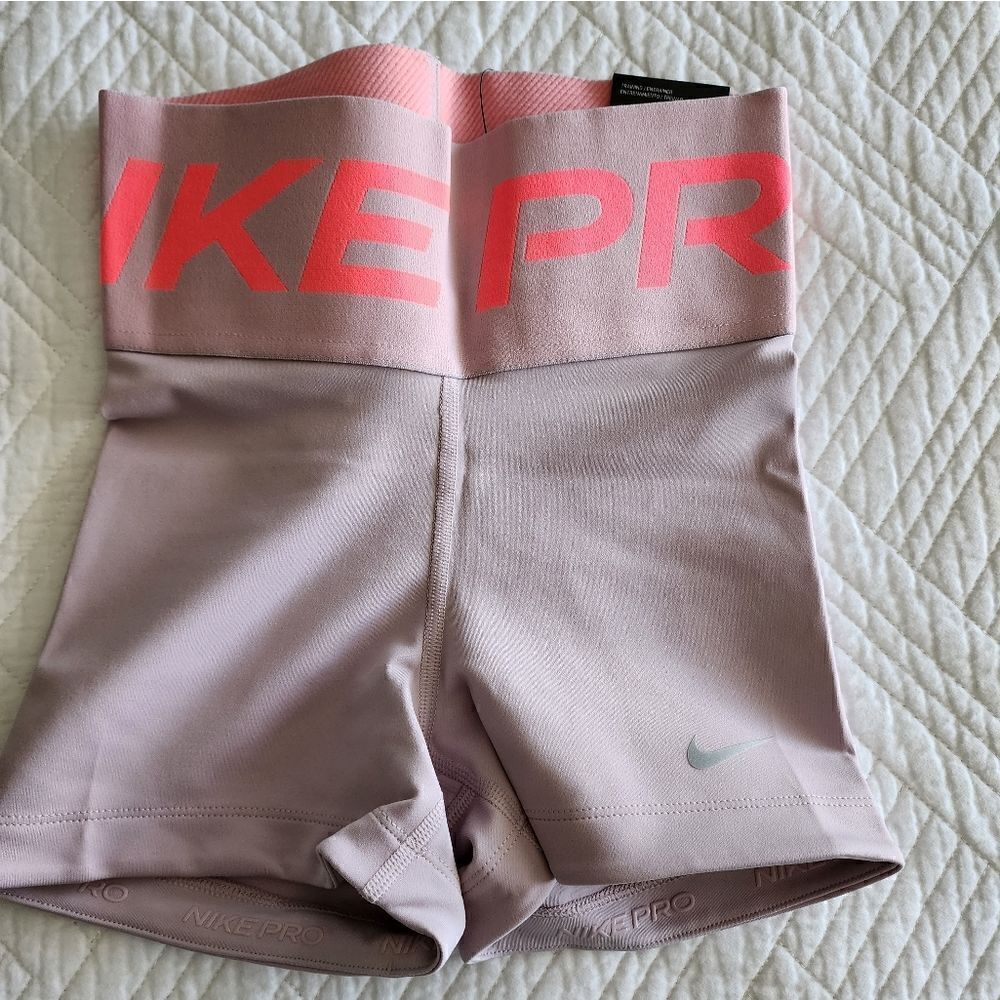 Nike sports shorts 